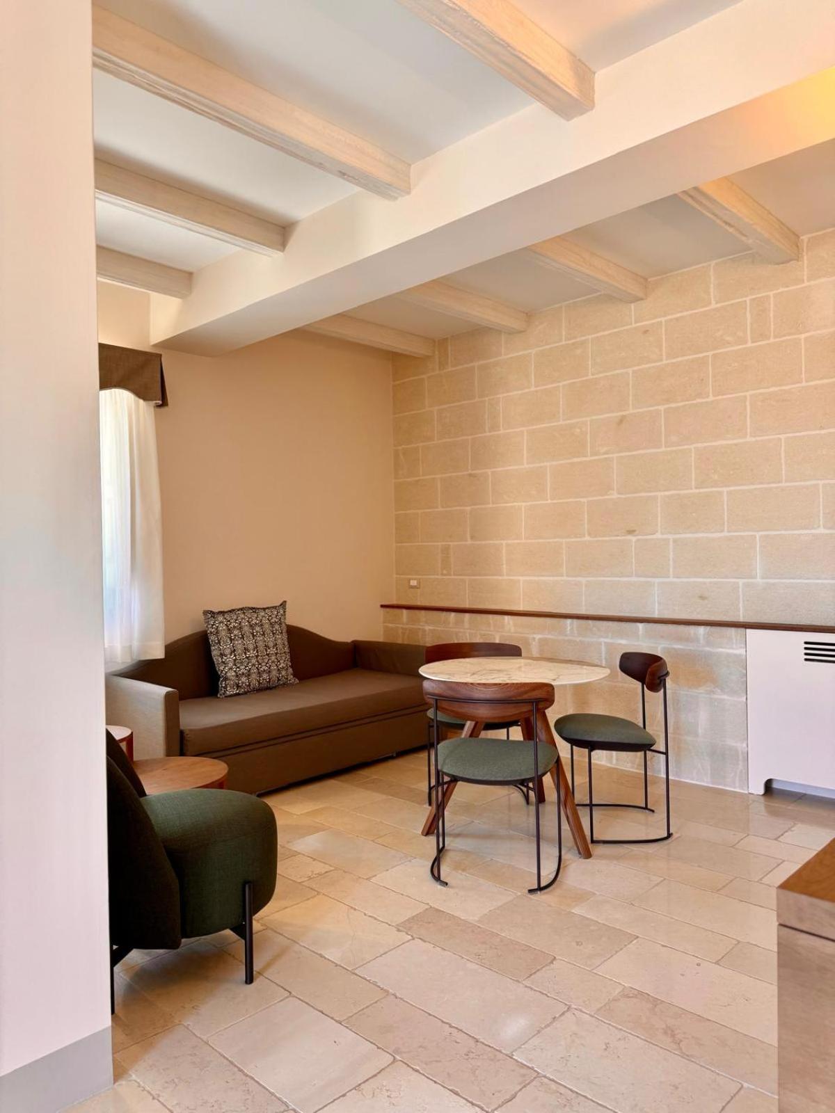 Masseria Salamina *